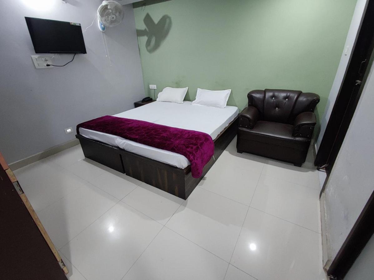 Hotel Kanha Shyam Madhubani 外观 照片