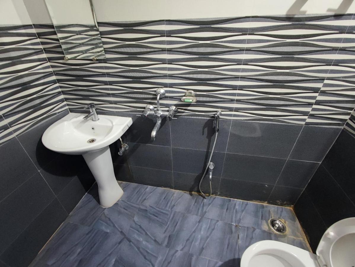 Hotel Kanha Shyam Madhubani 外观 照片