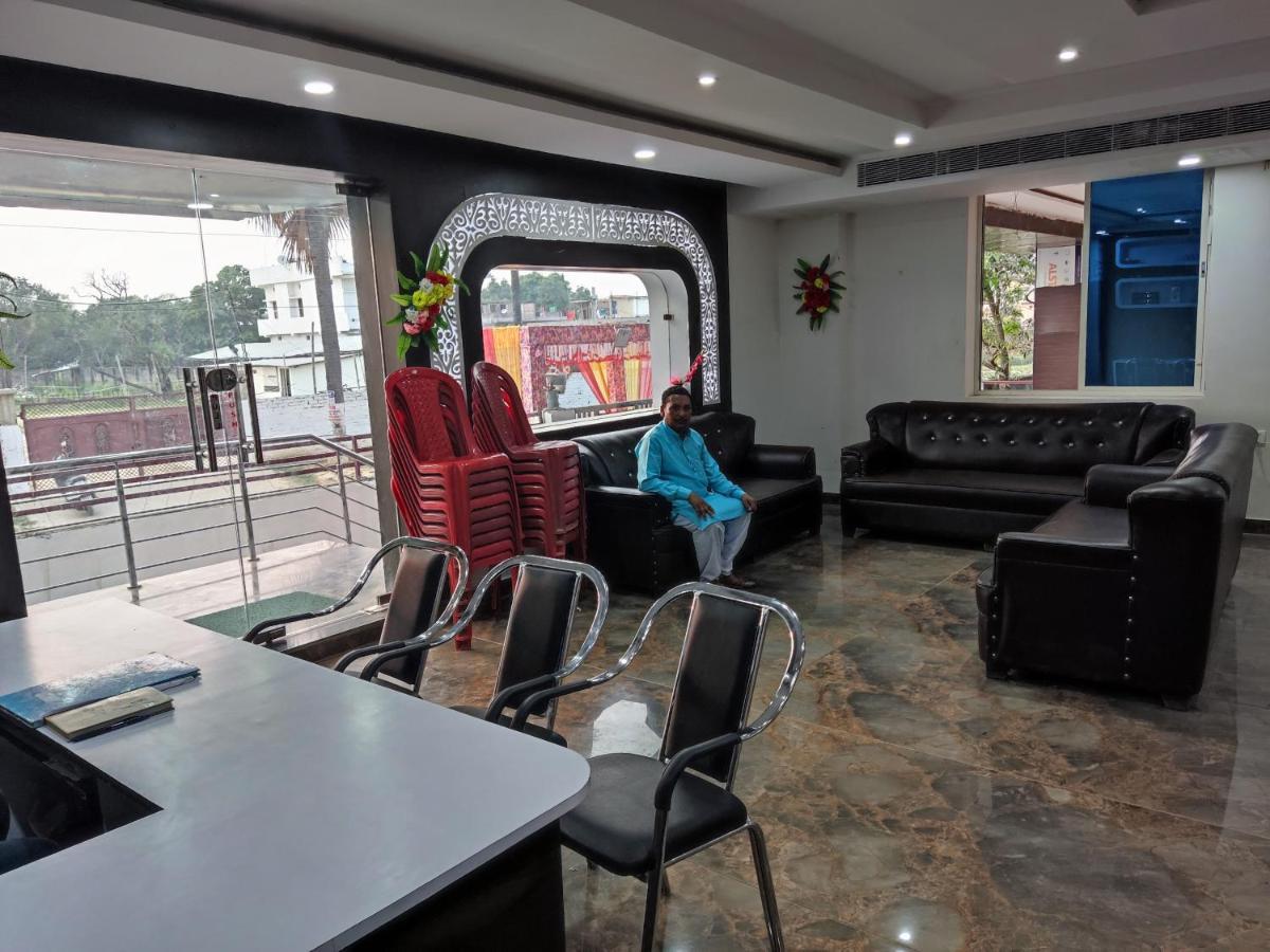 Hotel Kanha Shyam Madhubani 外观 照片